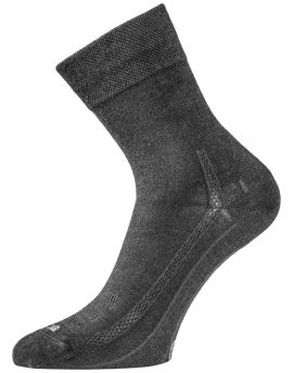 Skarpety trekkingowe Lasting WLS 70% Merino Wool Czarny (909) 
